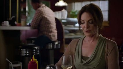 Un inquiétant portrait de famille Bande-annonce (EN)