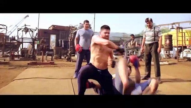 Monty’s Training - Brothers Behind The Scenes - Sidharth Malhotra & Jackie Shroff