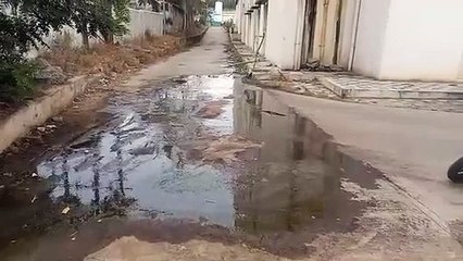 The sewerage system of the district hospital has failed, trouble with dirt
