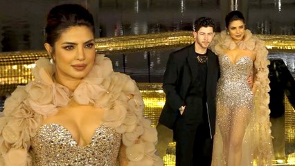 पति Nick के साथ बेहद ही स्टाइलिश लुक में नजर आई Priyanka Chopra