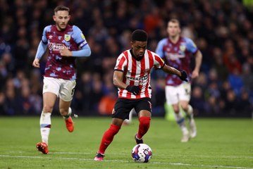 Joe Nicholson reacts after Sunderland's goalless draw against Burnley