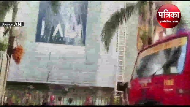 केरलः कोझिकोड में कपड़ा दुकान में लगी आग, दमकल की 12 गाड़ियां मौके पर, देखें वीडियो