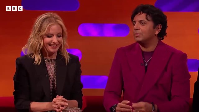 How Sarah Michelle Gellar spoiled The Sixth Sense for Freddie Prinze Jr. - The Graham Norton Show