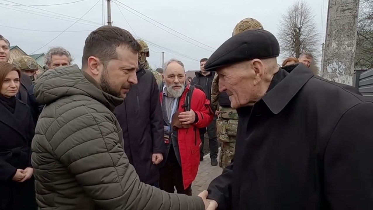 Zelensky Visits Bucha On One-year Anniversary Of Russian Liberation ...