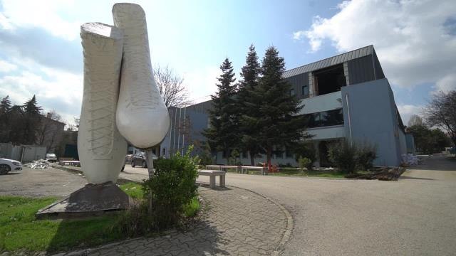 Ankara Büyükşehir'in Belpa Buz Pateni Tesisi'ndeki Çalışmaları Devam Ediyor