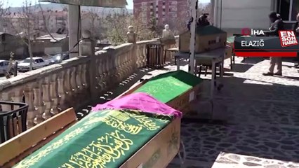 Öğretmen oğulları tarafından öldürülen aile defnedildi