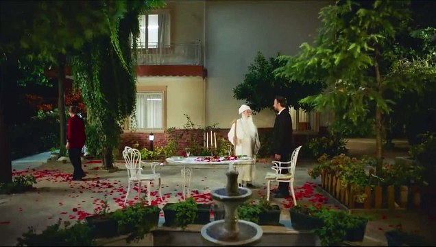 Leyla ile Mecnun ekranlara veda etti: Ben bu oyunu denedim, ama bozamadım!