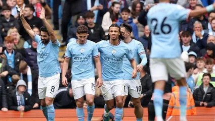 Zirve yolunda acımaları yok! Manchester City, Liverpool'u farka boğdu