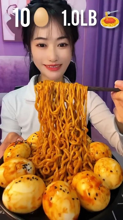 Super Fast Eating Challenge ( 10 eggs, 1lb noodles in 1 minute ) _ #asmr #food #shorts