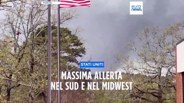 Stati Uniti, peggiora di ora in ora il bilancio dei tornado che si sono abbattuti in alcuni Stati