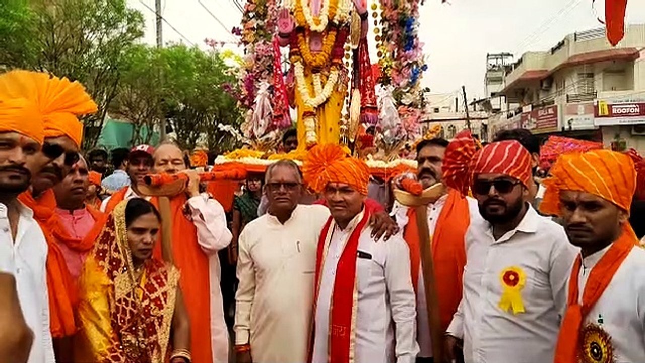 शहर हुआ राममय : पांच हजार से अधिक लोग और डेढ़ कि...