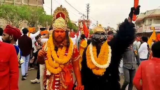 शहर हुआ राममय : पांच हजार से अधिक लोग और डेढ़ किलोमीटर लंबा चल रहा था चल समारोह