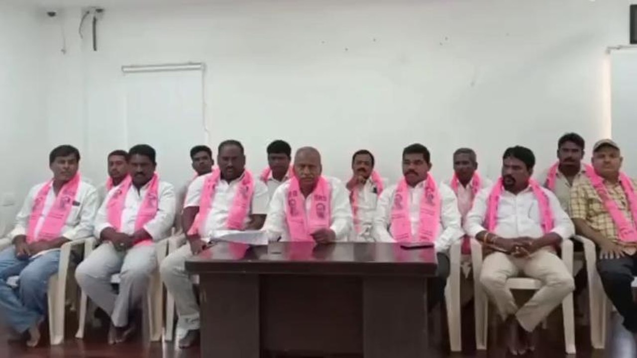 అచ్చంపేట: మాజీ ఎమ్మెల్యే చెప్పేవన్నీ అబద్ధాలే..!