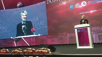 Türk Metal-Sen’den Kısa Dalga yazarı Sedat Bozkurt’a Emek Dostları Ödülü