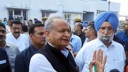 गहलोत बोले, आरएसएस की एक लॉबी डॉक्टरों को कर रही बर्बाद