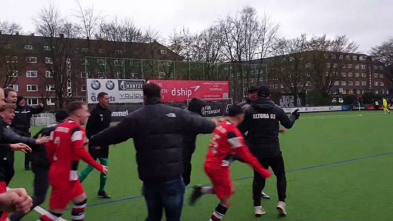 Der Schlusspfiff: Altona 93 II feiert im Derby die Meisterschaft!