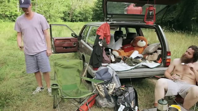 The Battery (2012) Zombie Horror Film Explained in Hindi_Urdu Summarized हिन्दी