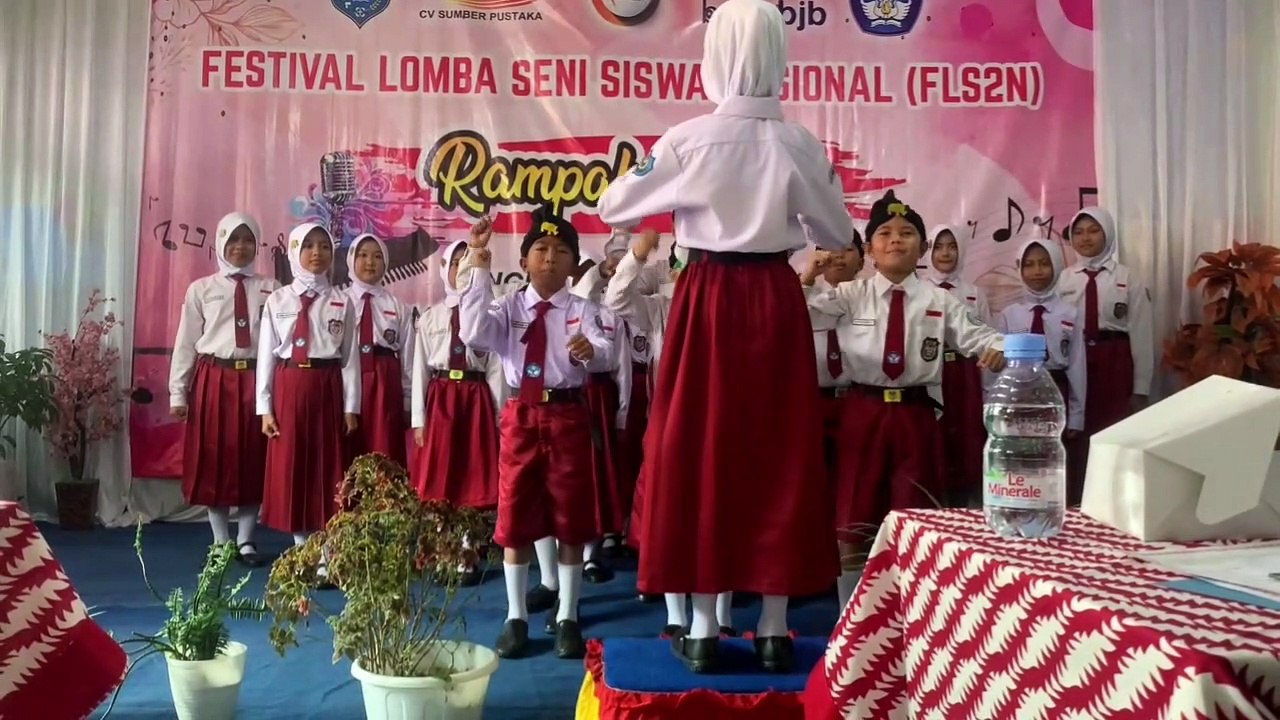 Rampak sekar paduan suara sd negeri pandeglang 4 #usa #europe #music #art