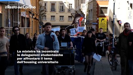 Скачать видео: Caro affitti, la ministra Bernini incontra gli studenti