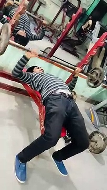Chest exercise