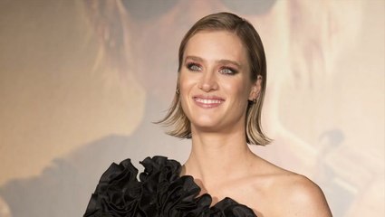 ‘The Martian’: This Is Canadian Actress Mackenzie Davis’ Rise To Fame