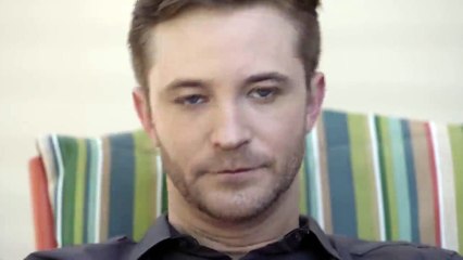 Comme une proie dans ma maison Bande-annonce (EN)