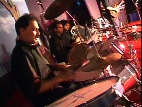 Singer Alka Yagnik Live Singing | Haan Mujhe Pyaar Hua Allah Miya ❤❤ Sameer Anjaan Nadeem Saifi Venus Movies Anil S Kapoor Urmilla Mathondkar Mile Sur Mera Tumhara/मिले सुर मेरा तुम्हारा