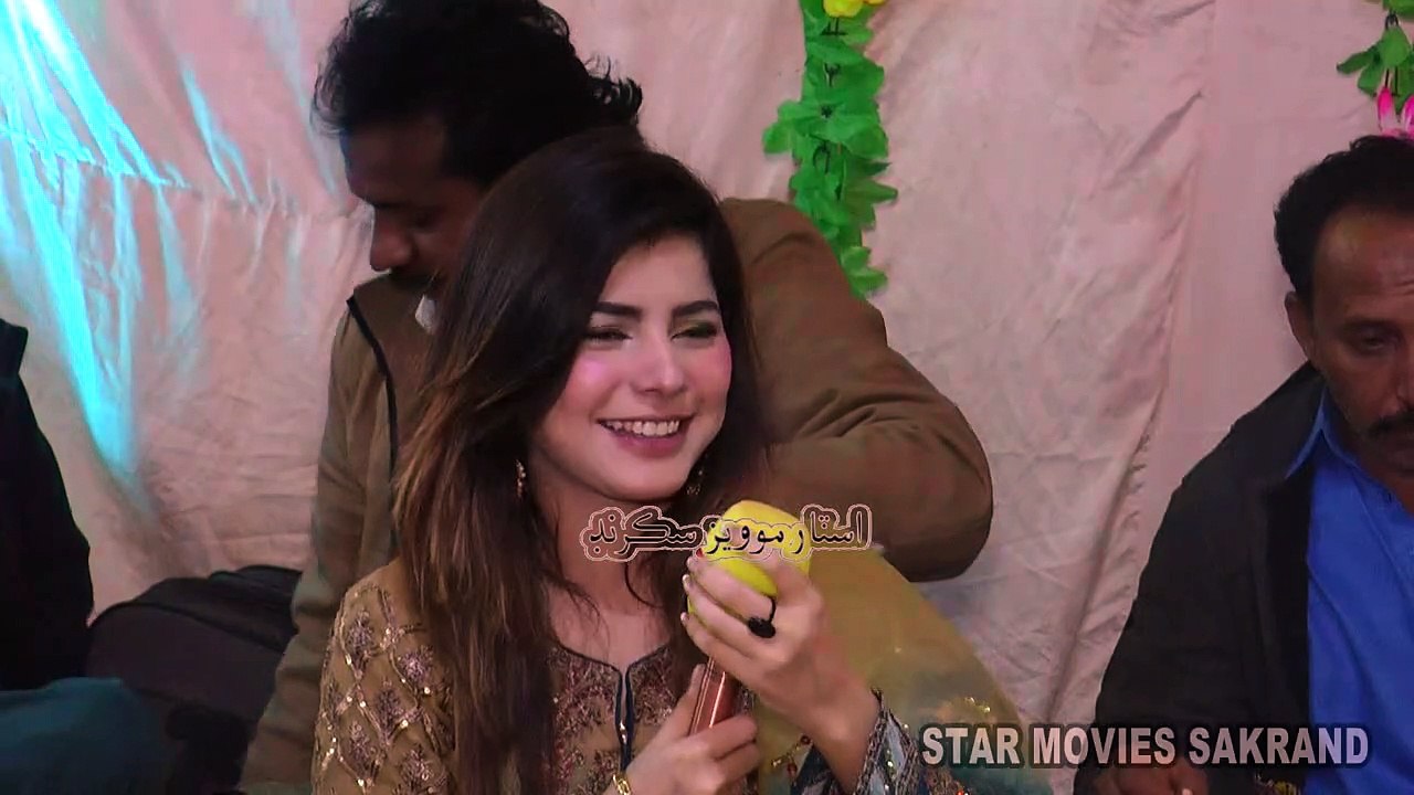 FAIZA ALI LIVE SONG. LAUGHING