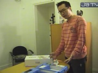 Parodie déballage de la console Wii