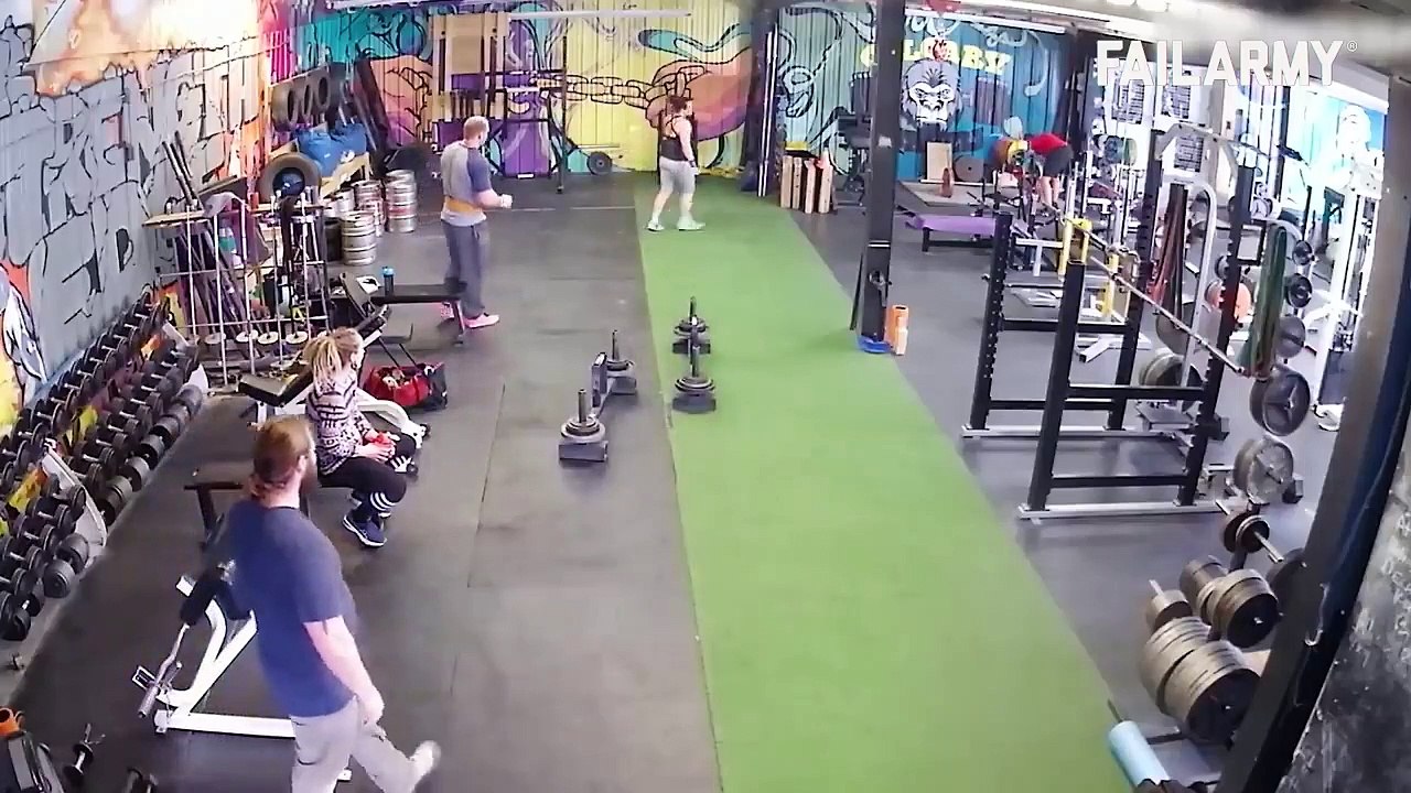 57 Workout Fails You DON'T Want To Repeat! FailArmy