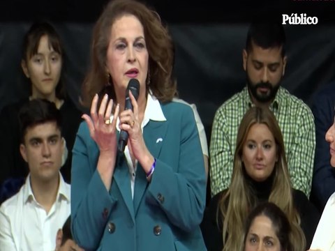 Carla Antonelli, en el acto de Sumar: Ya toca una mujer presidenta en este país: vas a ser tú, Yolanda