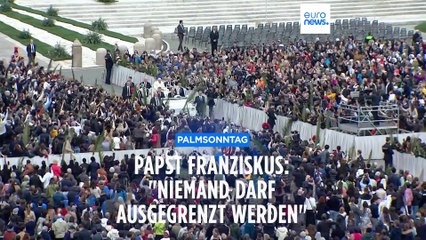 Papst Franziskus hält Palmsonntagsmesse