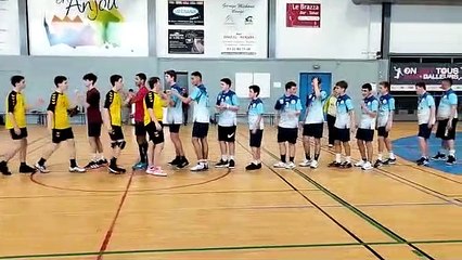 Les U16 contre le May sur Evre - 1er avril