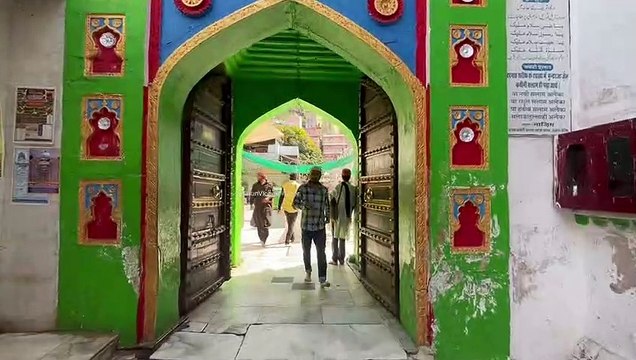 Mannat ke kale dhage ki karamat ajmer sharif dargah khwaja garib nawaz mannat ka kala dhaga ajmer