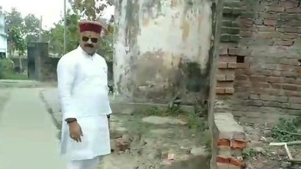 गोरखपुर: भाजपा नेता के गांव में दीवार गिराने का वायरल वीडियो का देखे सच