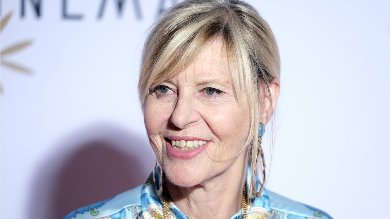 GALA VIDEO - Chantal Ladesou grand-mère trop permissive ? Sa fille Clémence balance !