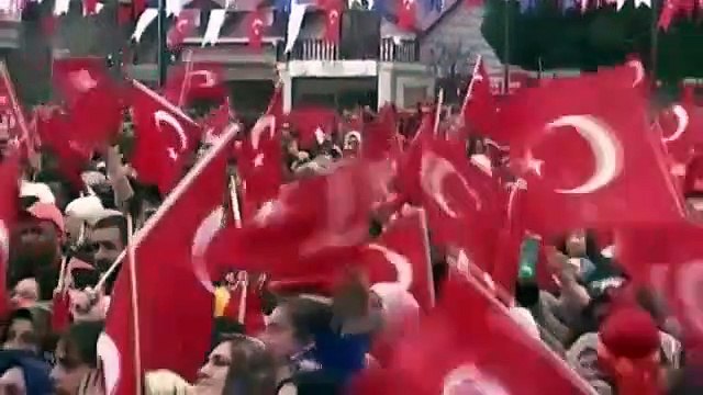 هذه السجادة ليست لندوس عليها بأحذيتنا! شاهد رد قوي من أردوغان على زعيم حزب المعارضة