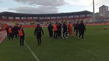 Sukob igrača Sarajeva i pripadnika obezbjeđenja