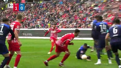 Faltering Freiburg held by Hertha