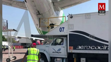Camioneta choca contra avión de Viva Aerobus en aeropuerto de Guadalajara