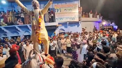 देखें वीडियो.... बोहरा का ब्याह देखने उमड़ा जनसैलाब