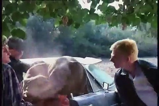 Le tueur était presque parfait Bande-annonce (EN)