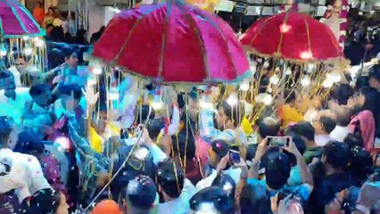 गाजे-बाजे के साथ निकली ईसर-गणगौर की सवारी