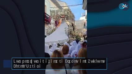 Dos heridos al arder la Virgen del Rocío en Vélez-Málaga