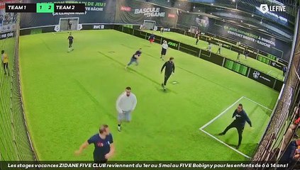 Samir 1 02/04 à 18:02 - Football Fernandez (LeFive Bobigny)
