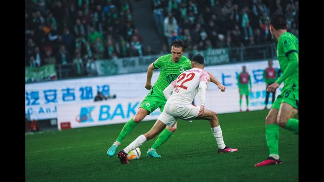 Wolfsburg v Augsburg