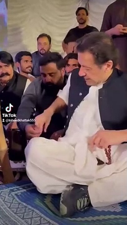 IMRAN KHAN ITFTARI KARTY HOE