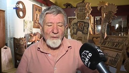 Artesão de Barcelos está a construir cadeira para o Papa Francisco