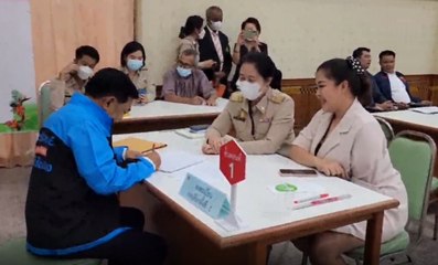 สมัคร ส.ส. เพชรบุรี ปชป.สุดเฮง ได้หมายเลข 7 ทั้ง 3 เขต