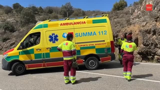 Muere un ciclista tras salirse de la vía en Madrid